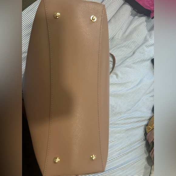 Quince Italian Leather Triple Compartment Shopper Tote - Picture 8 of 9